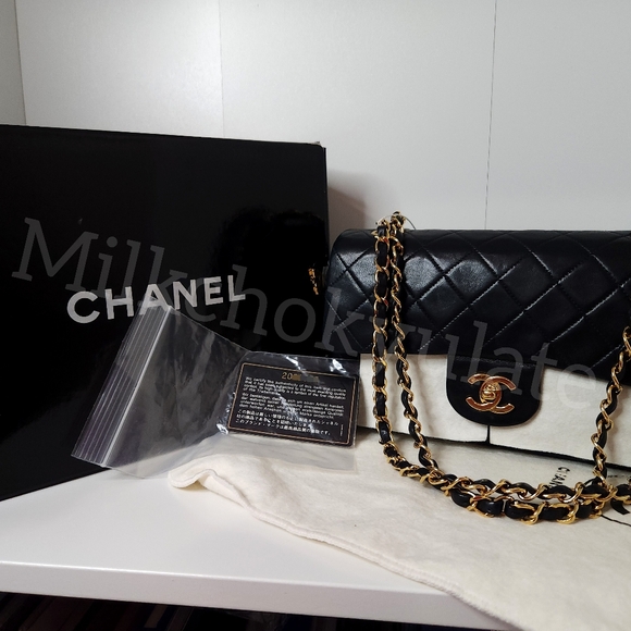 [SOLD] Chanel Vintage Timeless Classic Double Flap Small Shoulder Bag 24K GHW - Picture 3 of 17